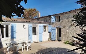 La Grange Bleue - Parking Prive - A 2Km De La Mer