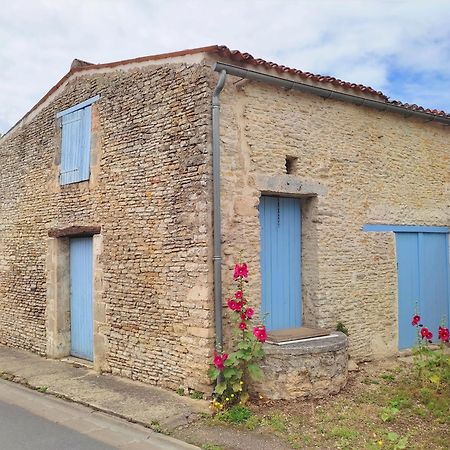 La Grange Bleue - Parking Prive - A 2Km De La Mer Saint-Georges-d'Oleron Extérieur photo